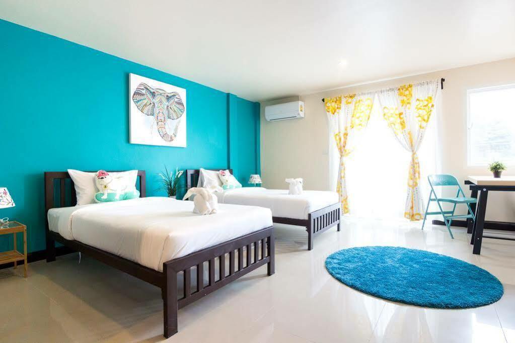 White Elephant Krabi Luaran gambar
